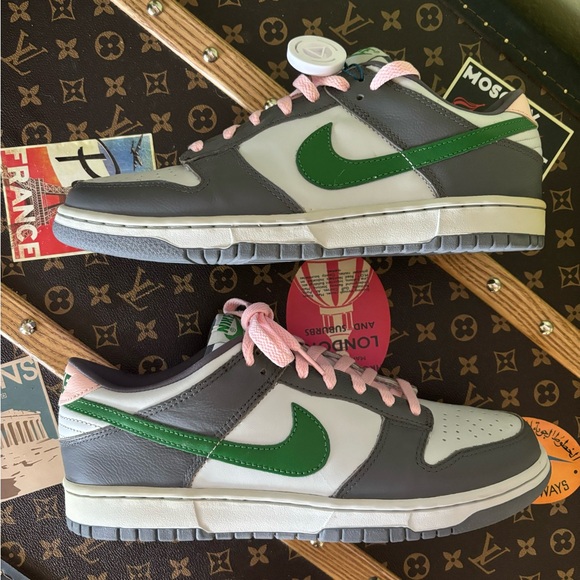 Nike Dunk Low Pro 'Grey Classic Green' 624044-033 - Picture 9 of 14
